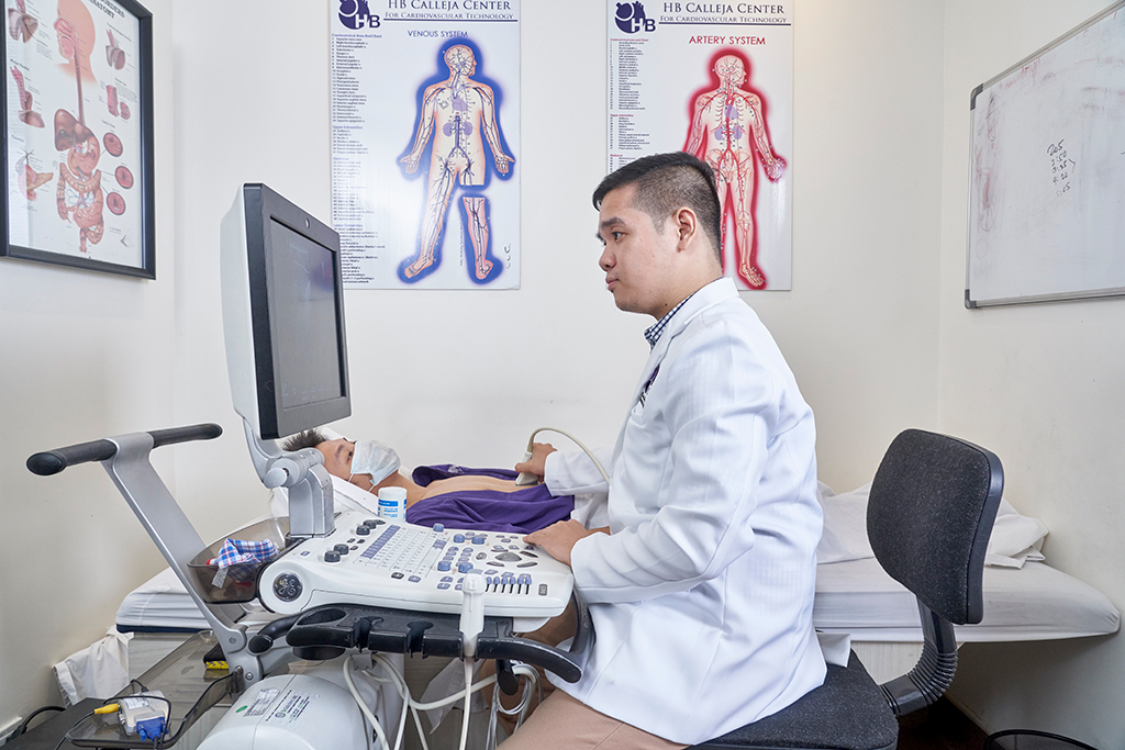 What is a Diagnostic Medical Sonographer or Ultrasound Technologist